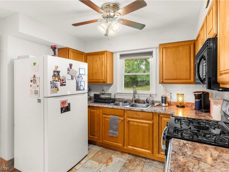 3235 Sunnybrooke, Youngstown, OH 44511 Photo 12