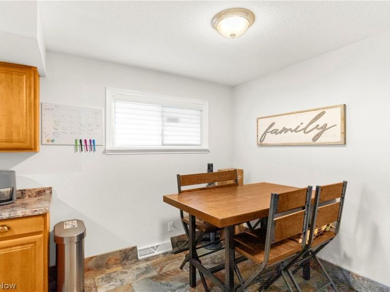 3235 Sunnybrooke, Youngstown, OH 44511 Photo 13
