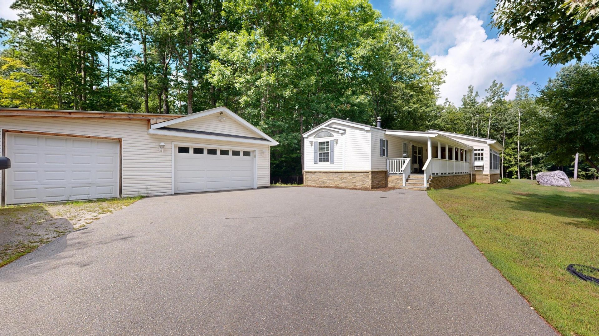 2 Lucky Drive, Litchfield, ME 04350 Main Photo