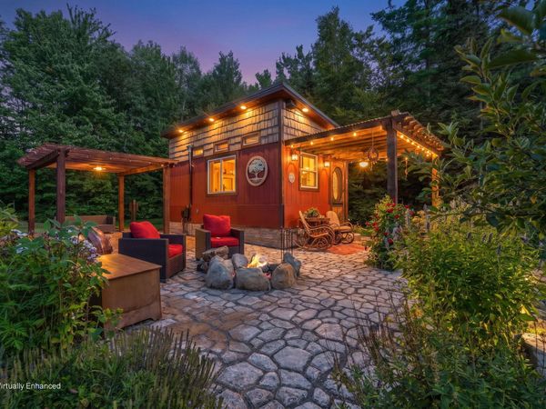 145 East Road , Bradford, ME 04410