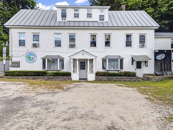 5 High Street , Dixfield, ME 04224