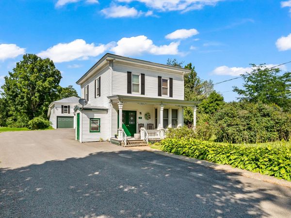 71 Main Street , Phillips, ME 04966