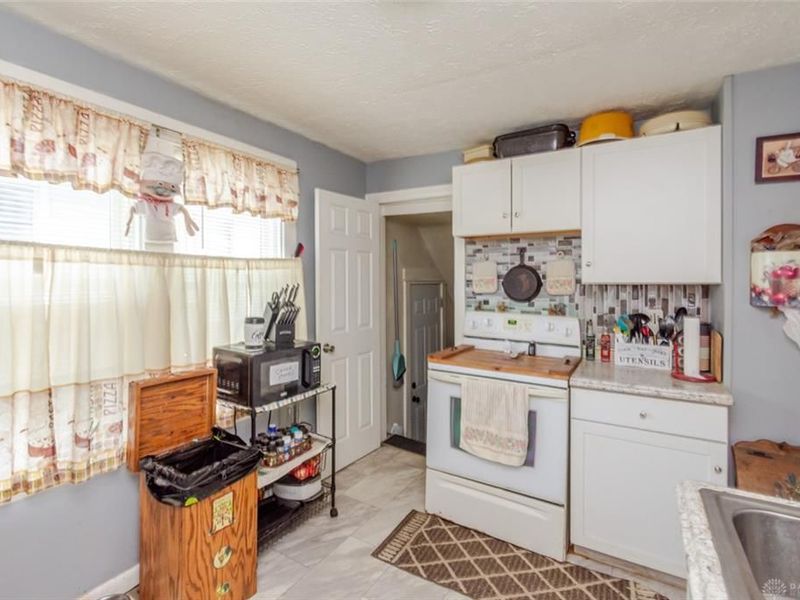 2419 Saint Charles Avenue, Dayton, OH 45410 Photo 10