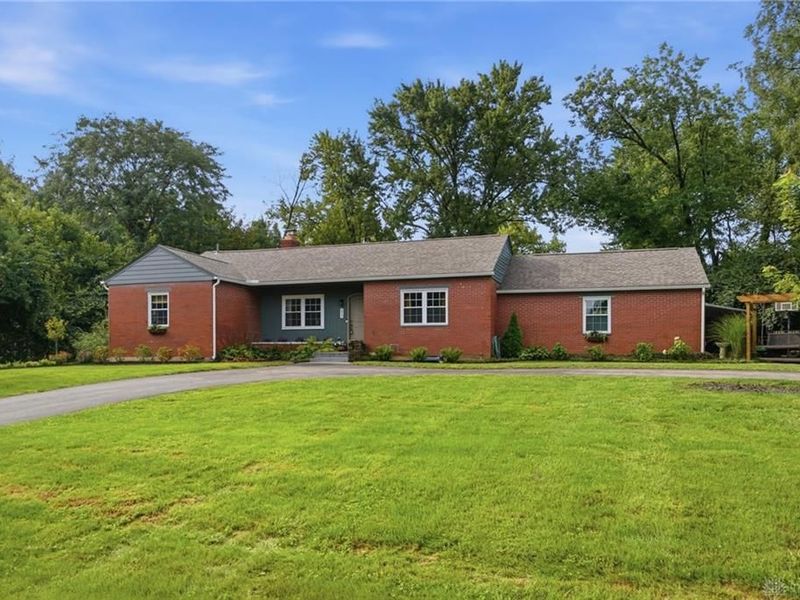 679 Meadowview Drive, Washington Township, OH 45459 Photo 4