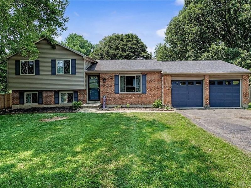 5615 Little Sugar Creek Road, Bellbrook, OH 45440 Photo 1