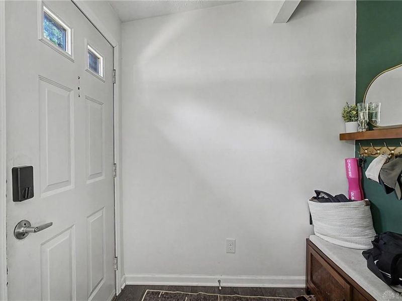 5615 Little Sugar Creek Road, Bellbrook, OH 45440 Photo 4