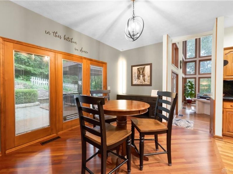 6250 Wooden Shoe Lane, Dayton, OH 45459 Photo 21