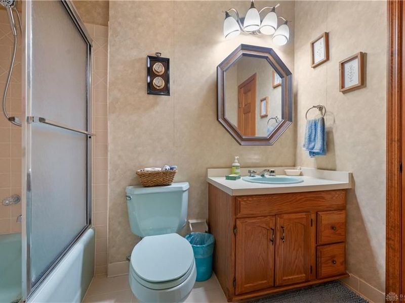6250 Wooden Shoe Lane, Dayton, OH 45459 Photo 24