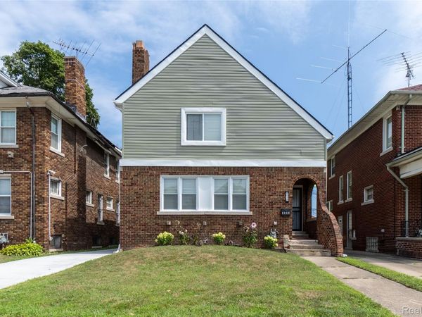 9330 Wildemere Street, Detroit, Mi 48206