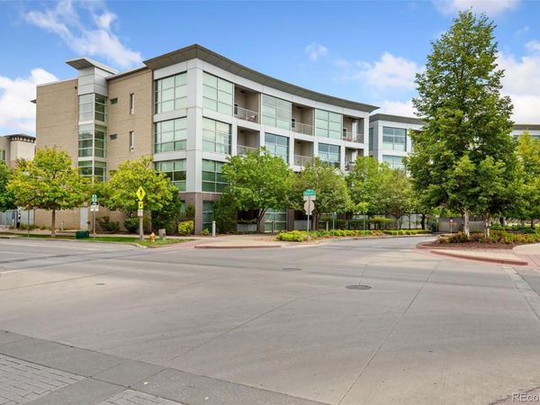 2958 Syracuse Street , Unit 416, Denver, CO 80238