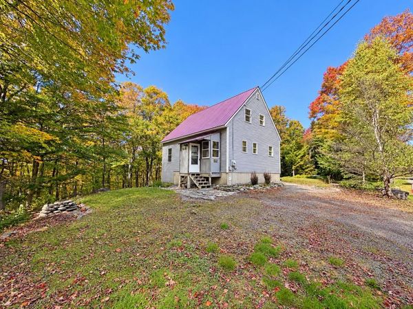 148 Lakeview Estates Road, Pittsburg, NH 03592