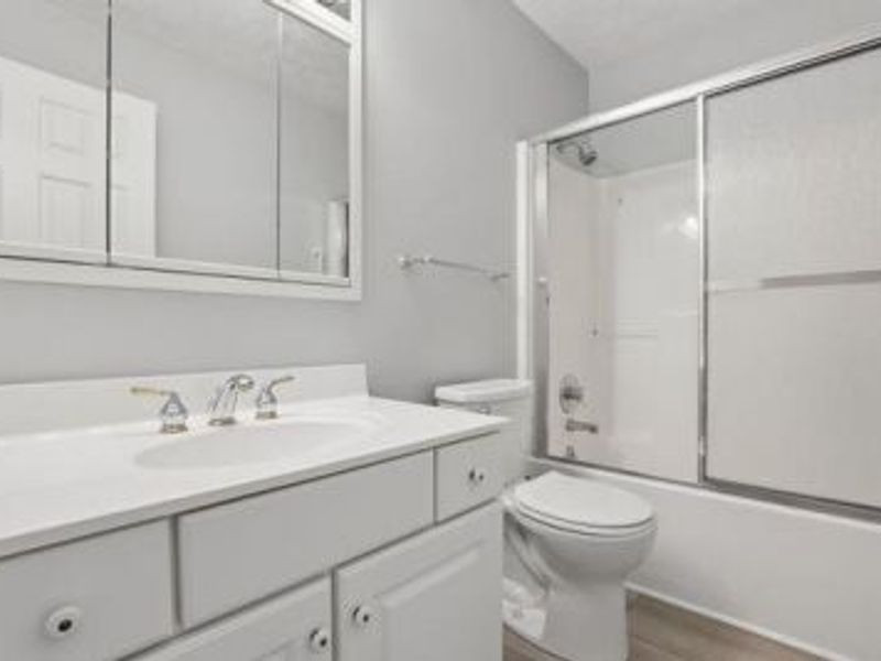 384 Bishop Drive, London, OH 43140 Photo 21