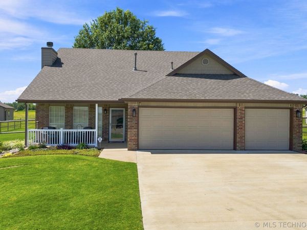 11650 Skyline Drive, Collinsville, OK 74021