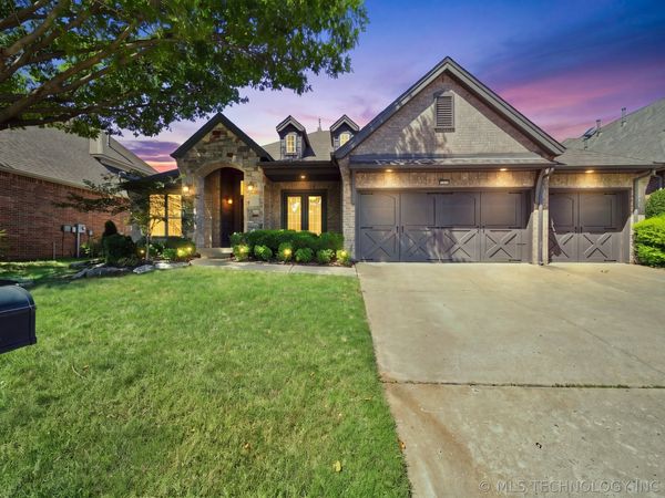 9314 74th East Avenue , Tulsa, OK 74133
