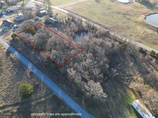5th Street, Stuart, OK 74570