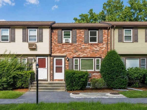 20 Washington Street, Unit 3-6, Easton, MA 02334