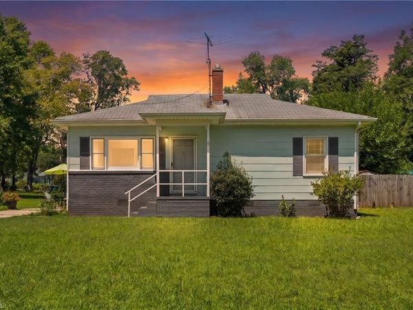1403 Mcguinn Drive , High Point, NC 27262