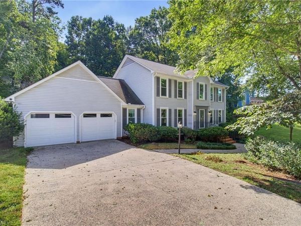 3602 Plympton Place , Greensboro, NC 27410