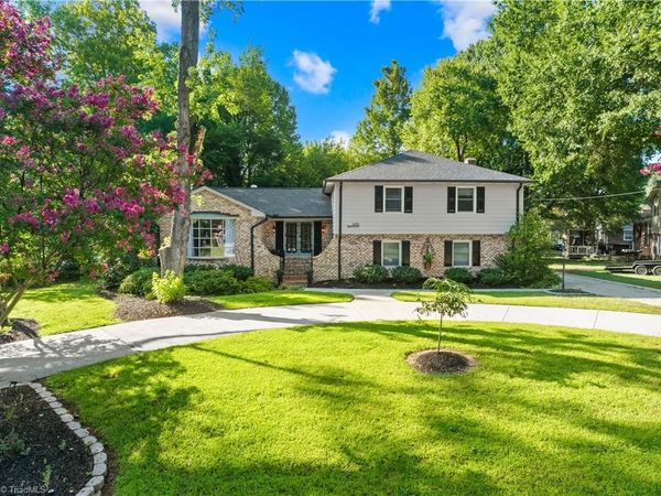 2438 Edgewood Avenue , Burlington, NC 27215