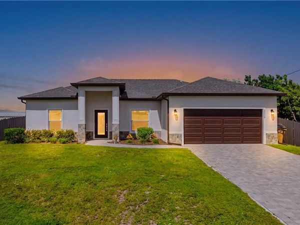 2218 NW 3rd AVE , CAPE CORAL, FL 33993