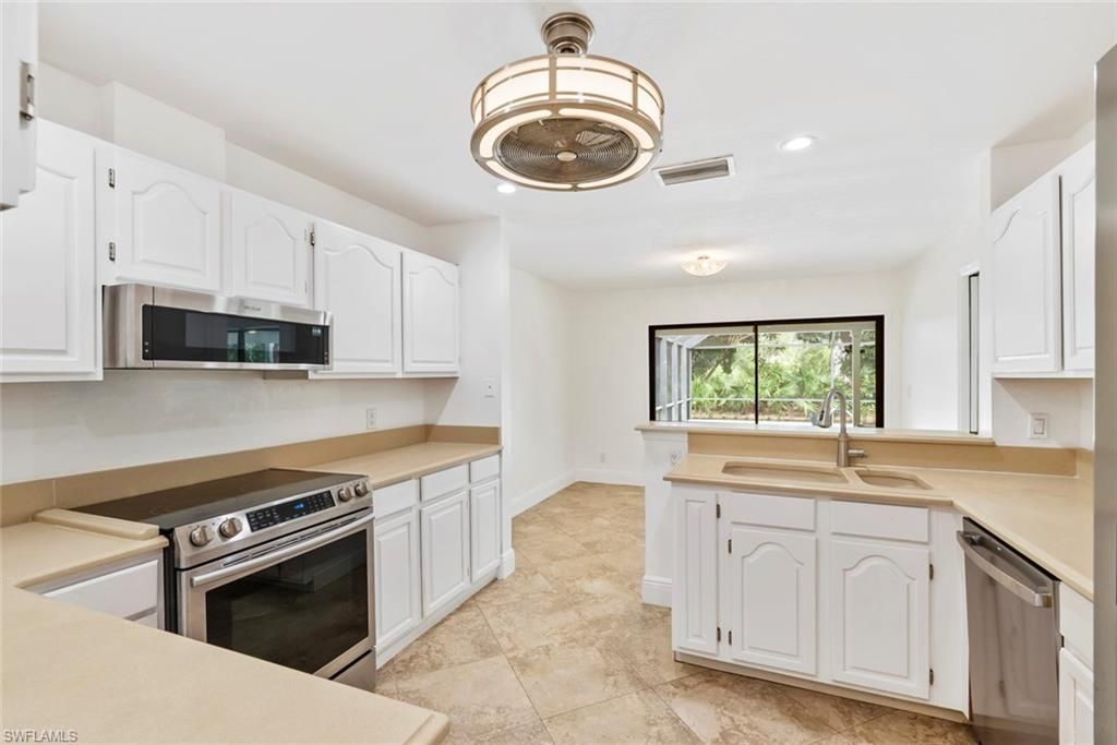 2251 Queens Way , Naples, FL 34112 Photo