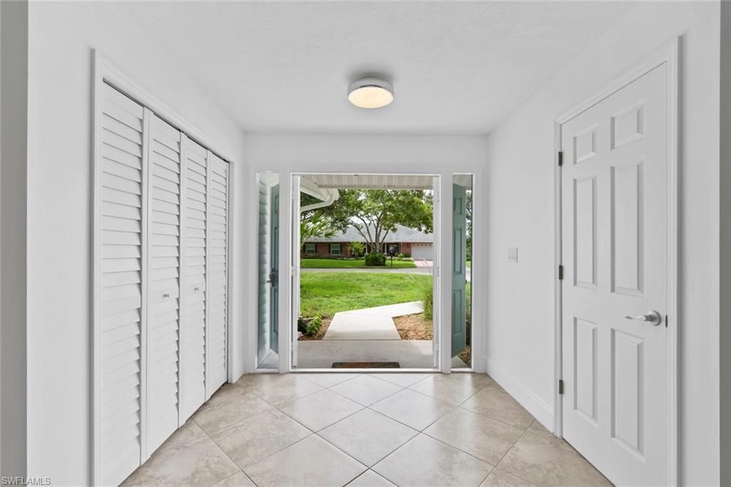 2251 Queens Way , Naples, FL 34112 Photo