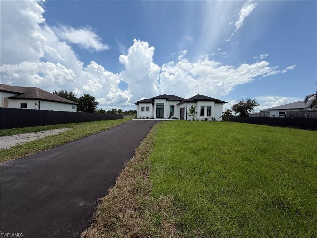 3806 NE 60th Ave , Naples, FL 34120 Photo