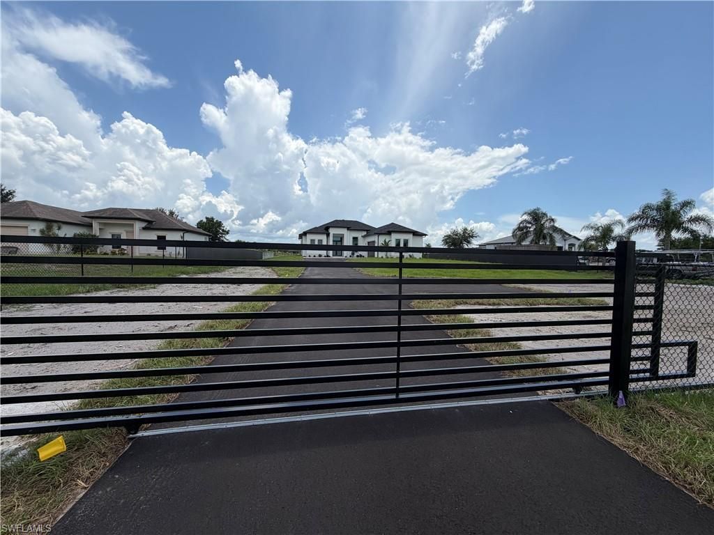 3806 NE 60th Ave , Naples, FL 34120 Photo