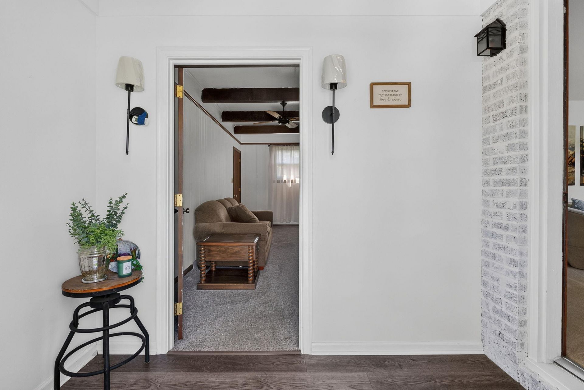 112 Lyle Road Photo 12