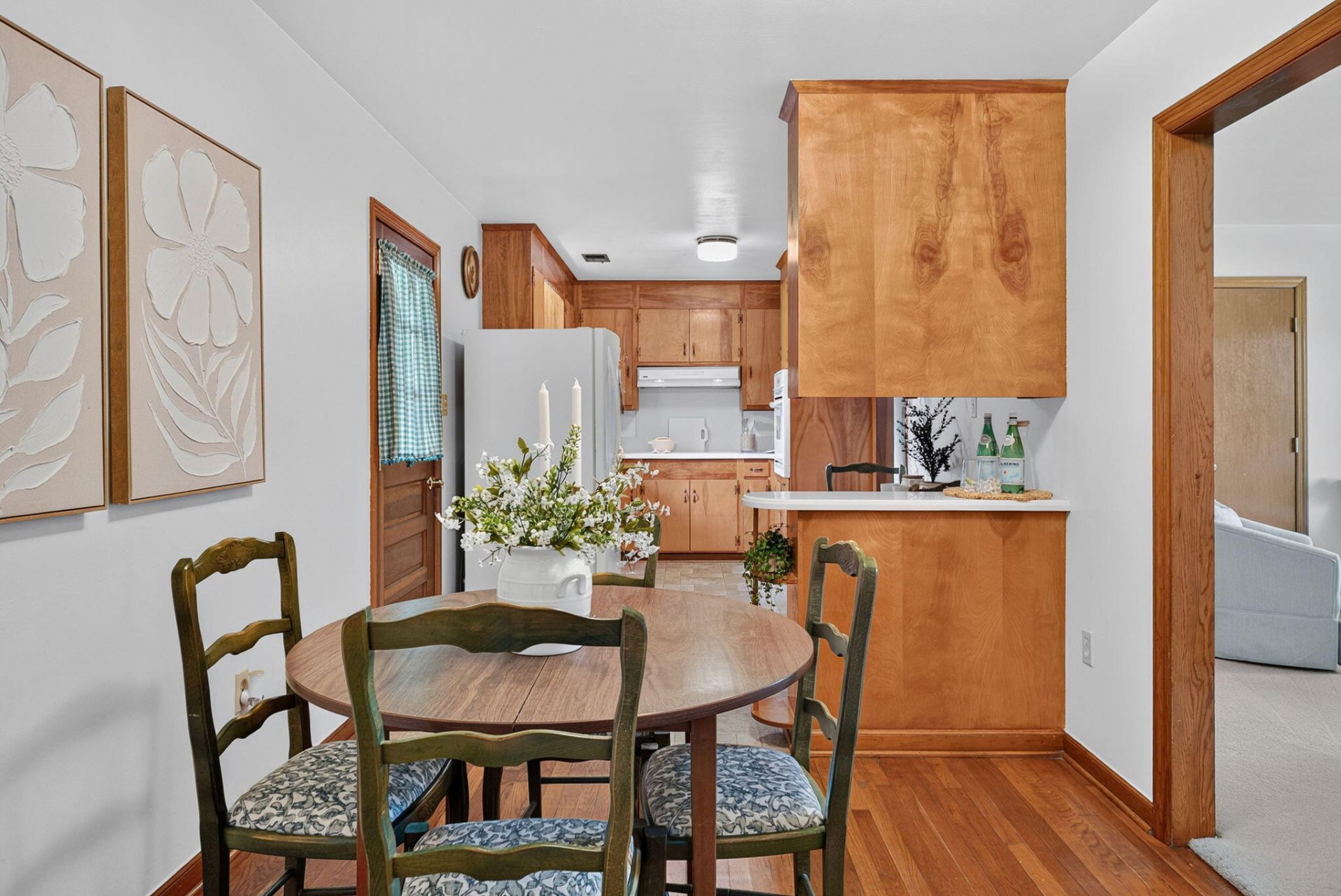 112 Lyle Road Photo 13