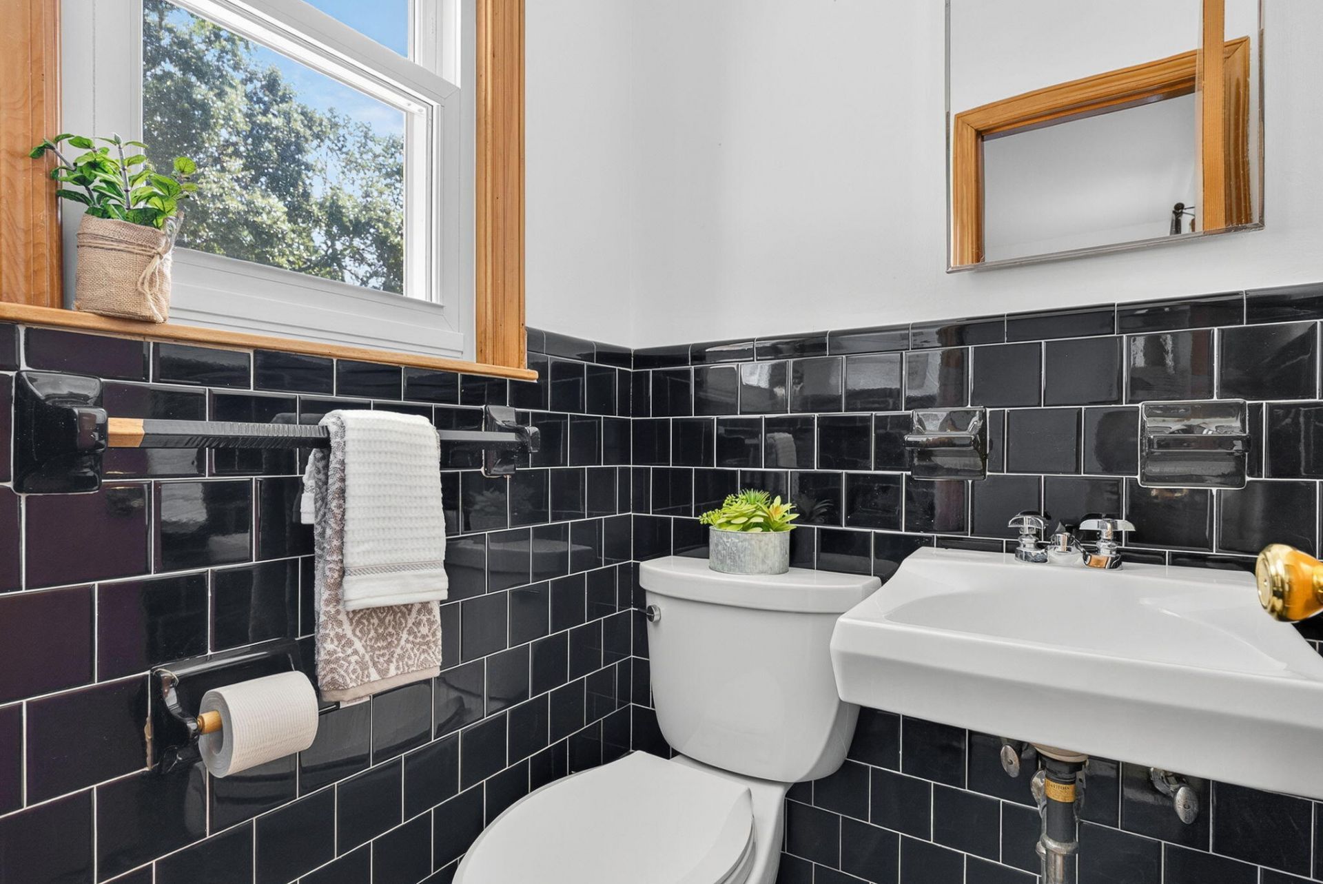 112 Lyle Road Photo 17