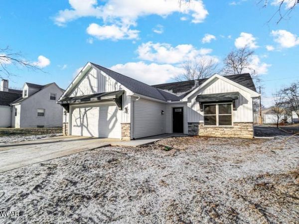327 S Vine Street, Van Wert, OH 45891