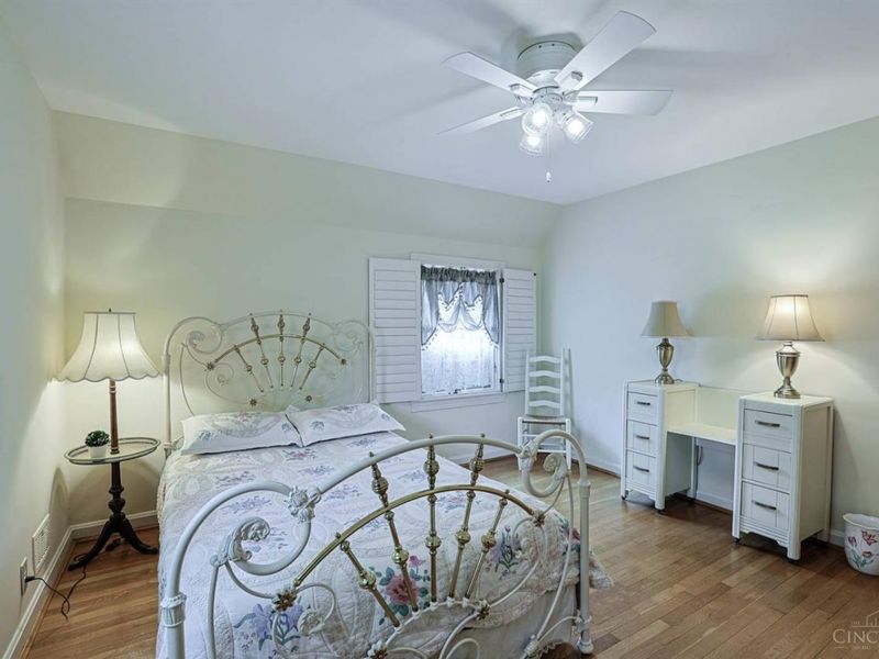 402 W Cliff Lane, Cincinnati, OH 45220 Photo 29