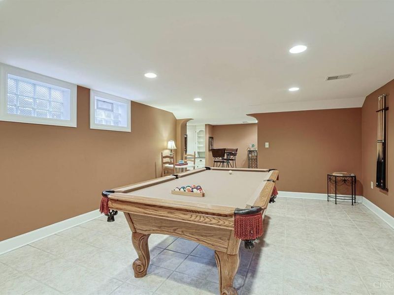 402 W Cliff Lane, Cincinnati, OH 45220 Photo 30
