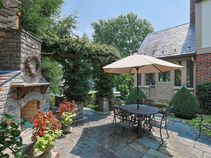 402 W Cliff Lane, Cincinnati, OH 45220 Photo 46