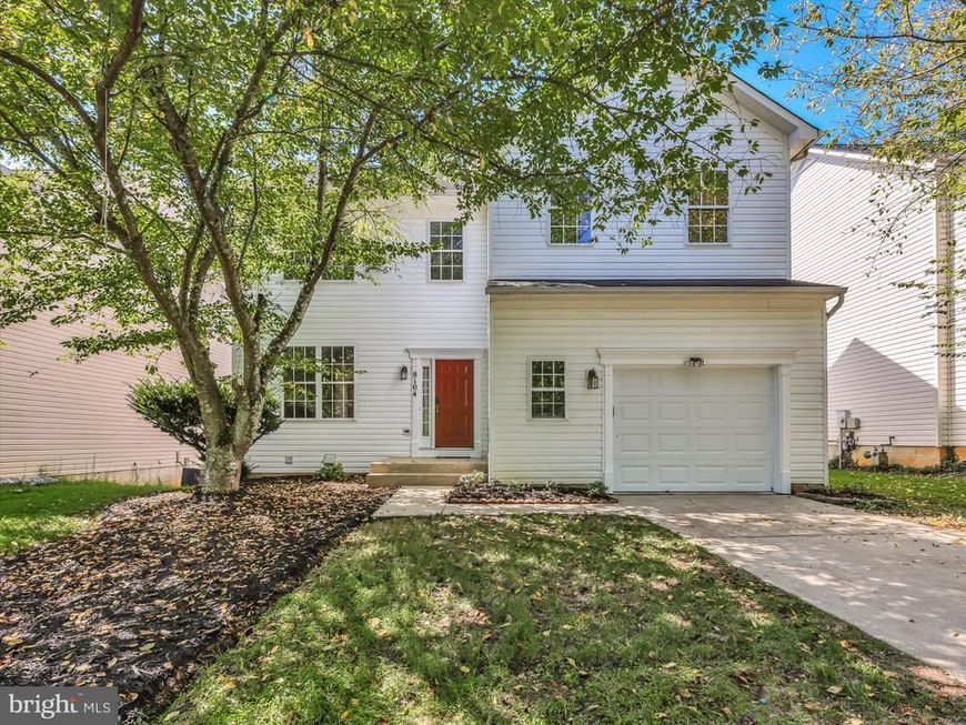 8104 Pepper Ridge Way, Gaithersburg, MD 20877 Main Photo