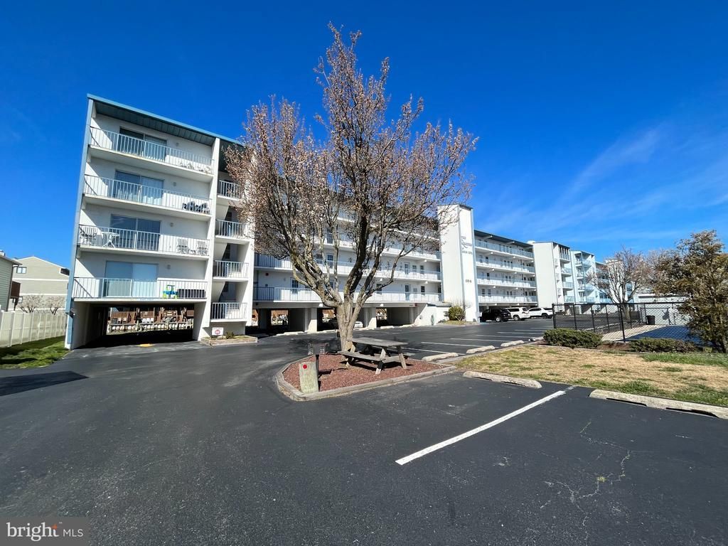 OCEAN CITY, MD 21842