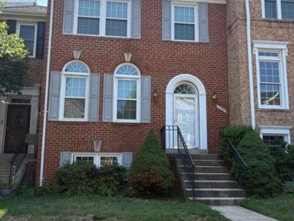 20933 SANDSTONE SQUARE, STERLING, VA 20165