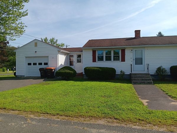 74 Taft Street, Agawam, MA 01030