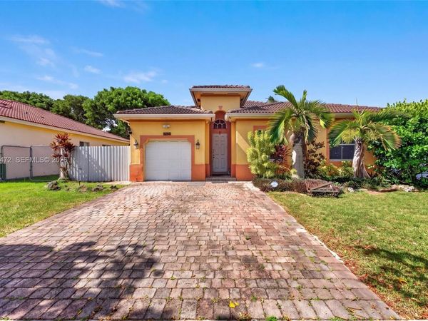 13631 SW 256th St , Homestead, FL 33032