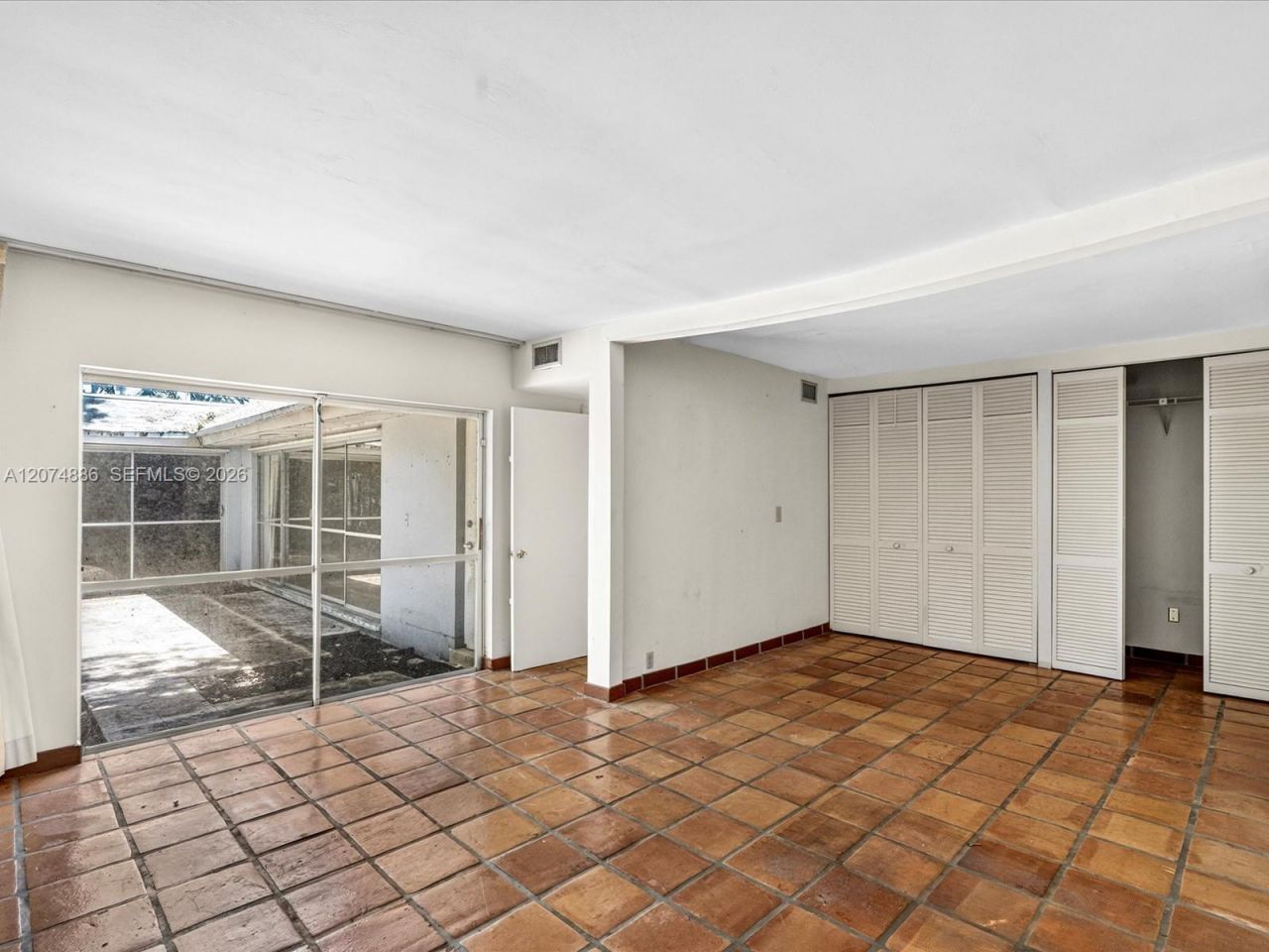 5710 SW 89th Ave , Miami, FL 33173 Photo