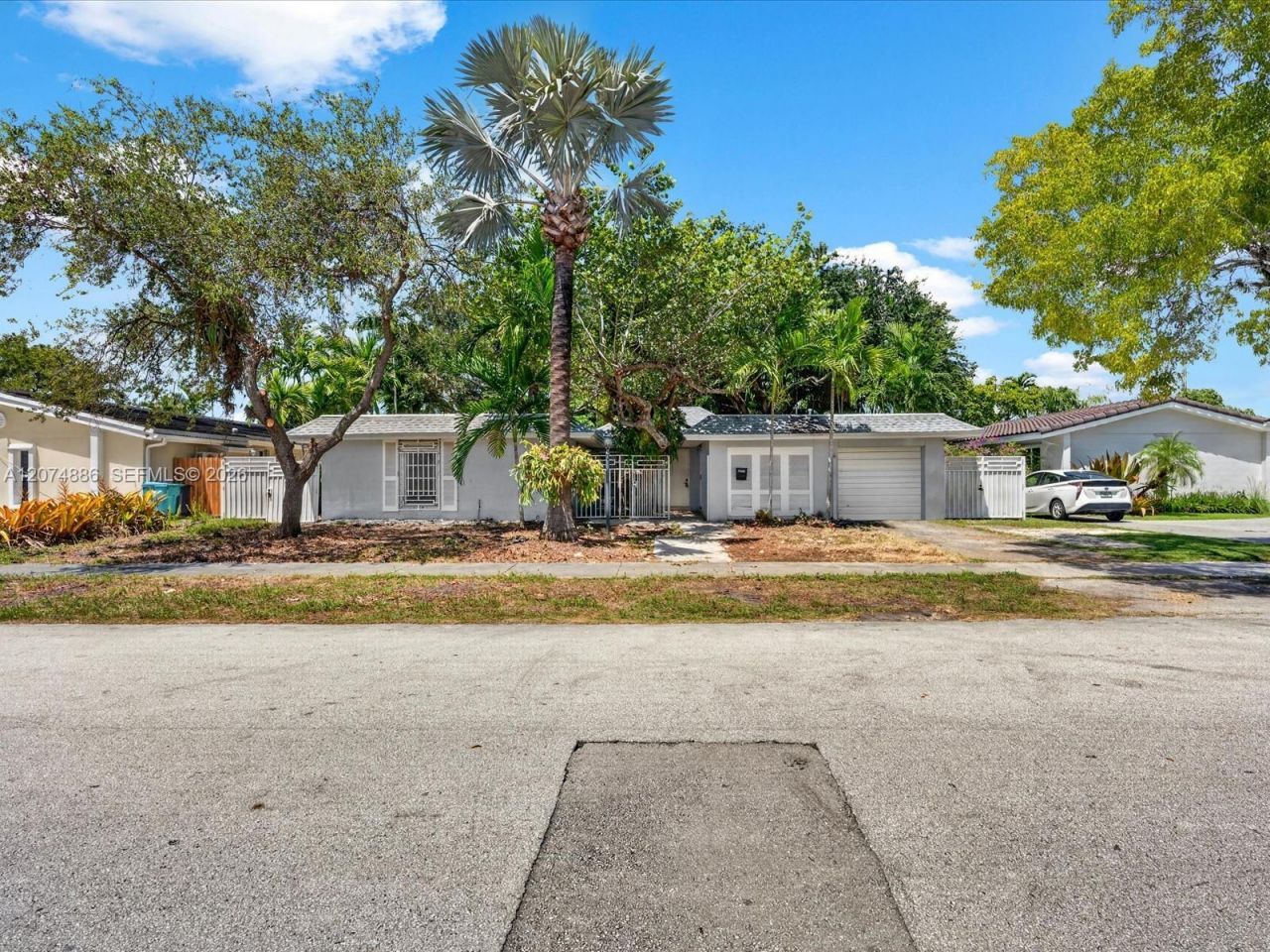 5710 SW 89th Ave , Miami, FL 33173 Photo