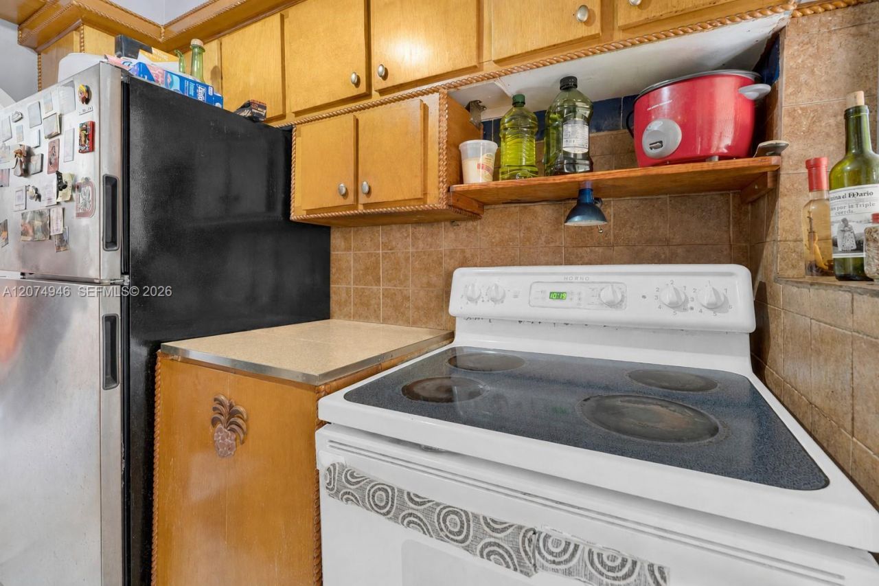 7840 Harding Ave , Unit 1, Miami Beach, FL 33141 Photo