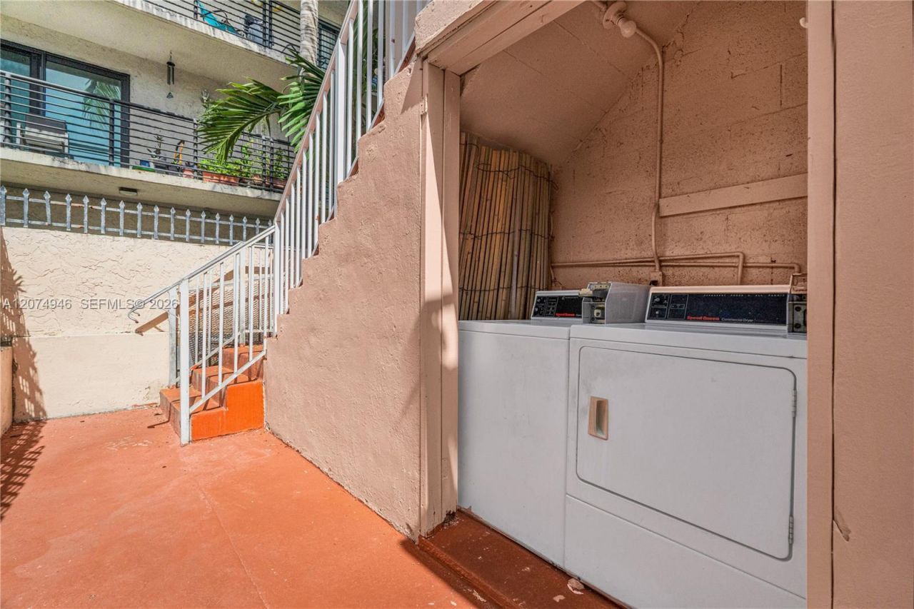 7840 Harding Ave , Unit 1, Miami Beach, FL 33141 Photo