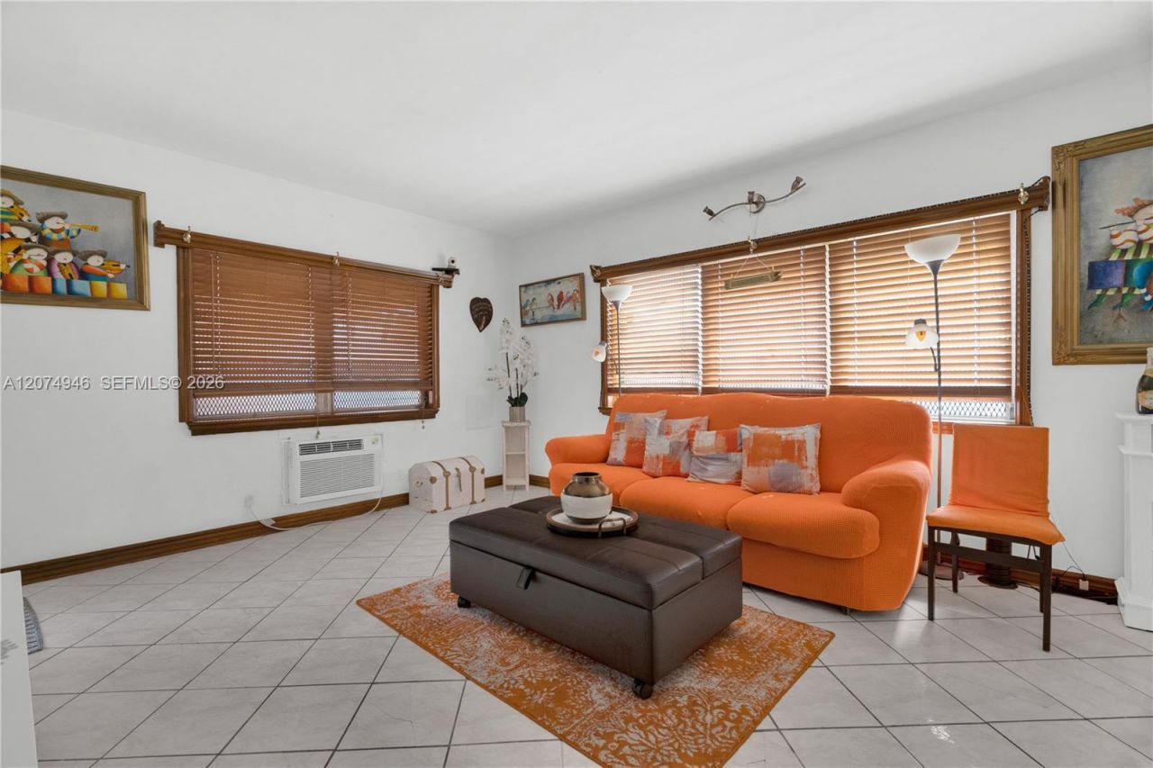 7840 Harding Ave , Unit 1, Miami Beach, FL 33141 Photo