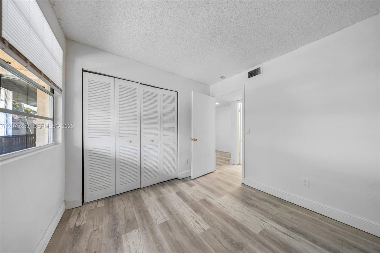 1237 SW 46th Ave , Unit 806, Pompano Beach, FL 33069 Photo