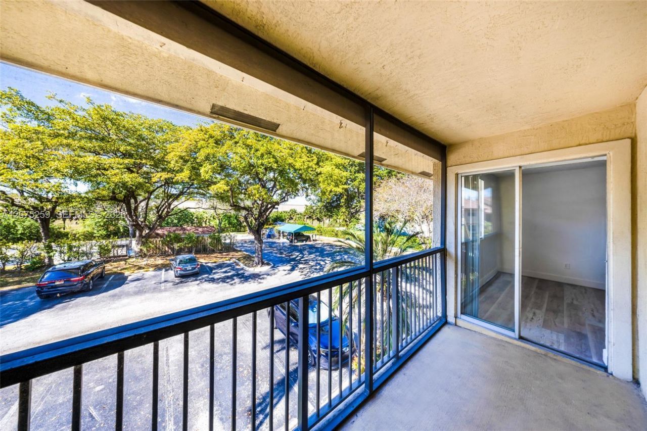1237 SW 46th Ave , Unit 806, Pompano Beach, FL 33069 Photo