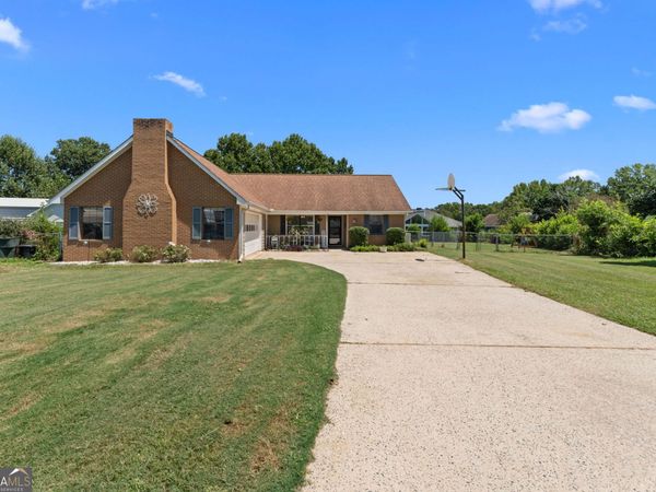 103 Sun Valley Court, Warner Robins, GA 31093