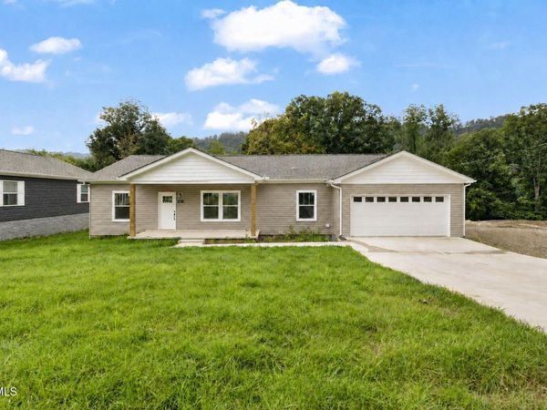 3261 Avoca Road, Bristol, TN 37620