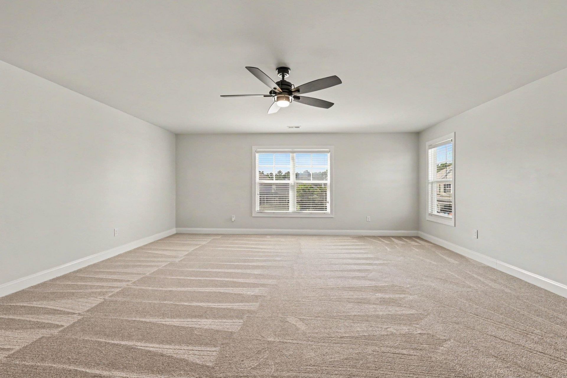 5712 Club Pines Ct. Photo 20